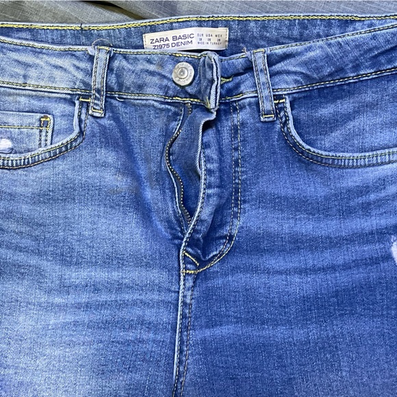 Zara Basic Jeans - Picture 3 of 6